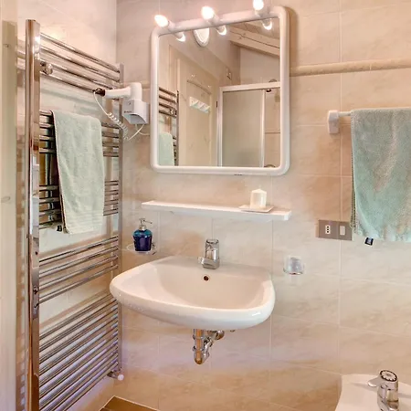 Lorenza 3 Baite Giotto Appartement *