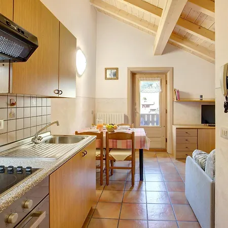 Lorenza 3 Baite Giotto Appartement *